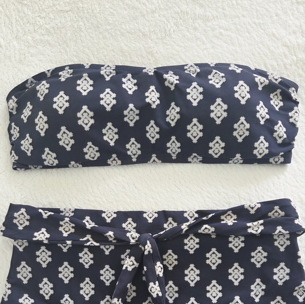 Tory Burch ✨️ Navy Double Diamond Two Piece Women's Swimsuit Size M - Picture 9 of 14